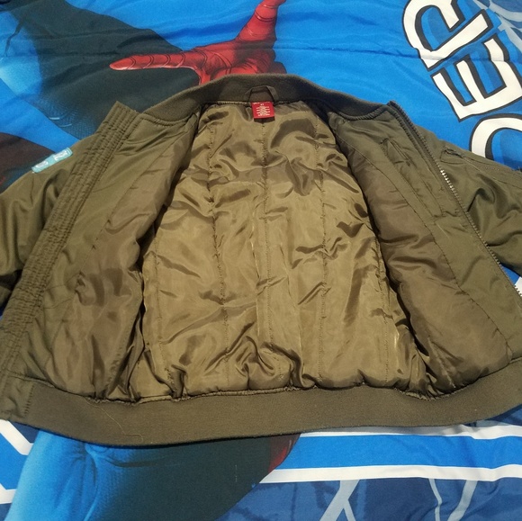 ☃️🍬Arizona jean co. Puffer jacket - Picture 3 of 5